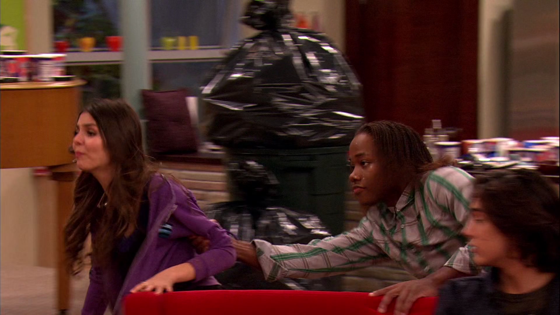 Victorious_S02E03_IceCreamForKe_ha_VJBR_2513.jpg