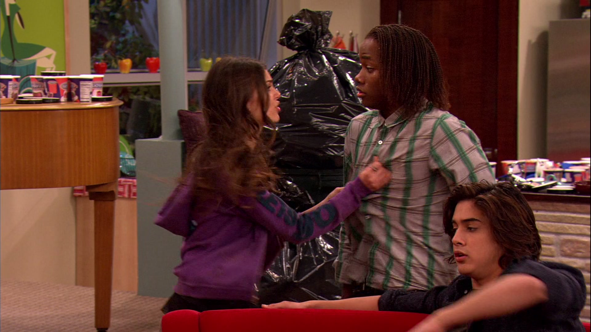 Victorious_S02E03_IceCreamForKe_ha_VJBR_2522.jpg