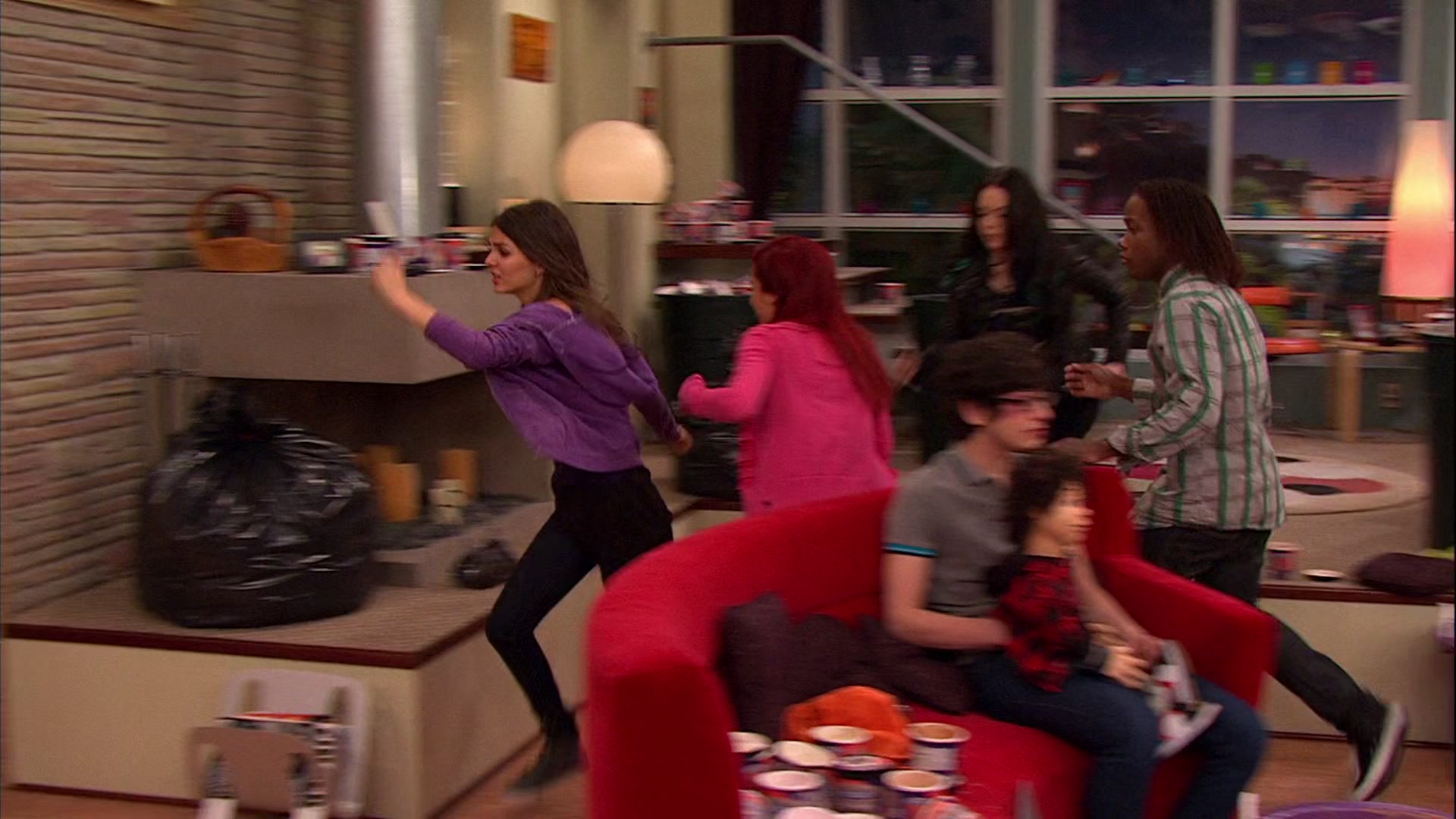 Victorious_S02E03_IceCreamForKe_ha_VJBR_2531.jpg