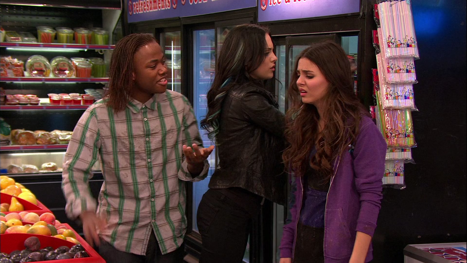 Victorious_S02E03_IceCreamForKe_ha_VJBR_2645.jpg