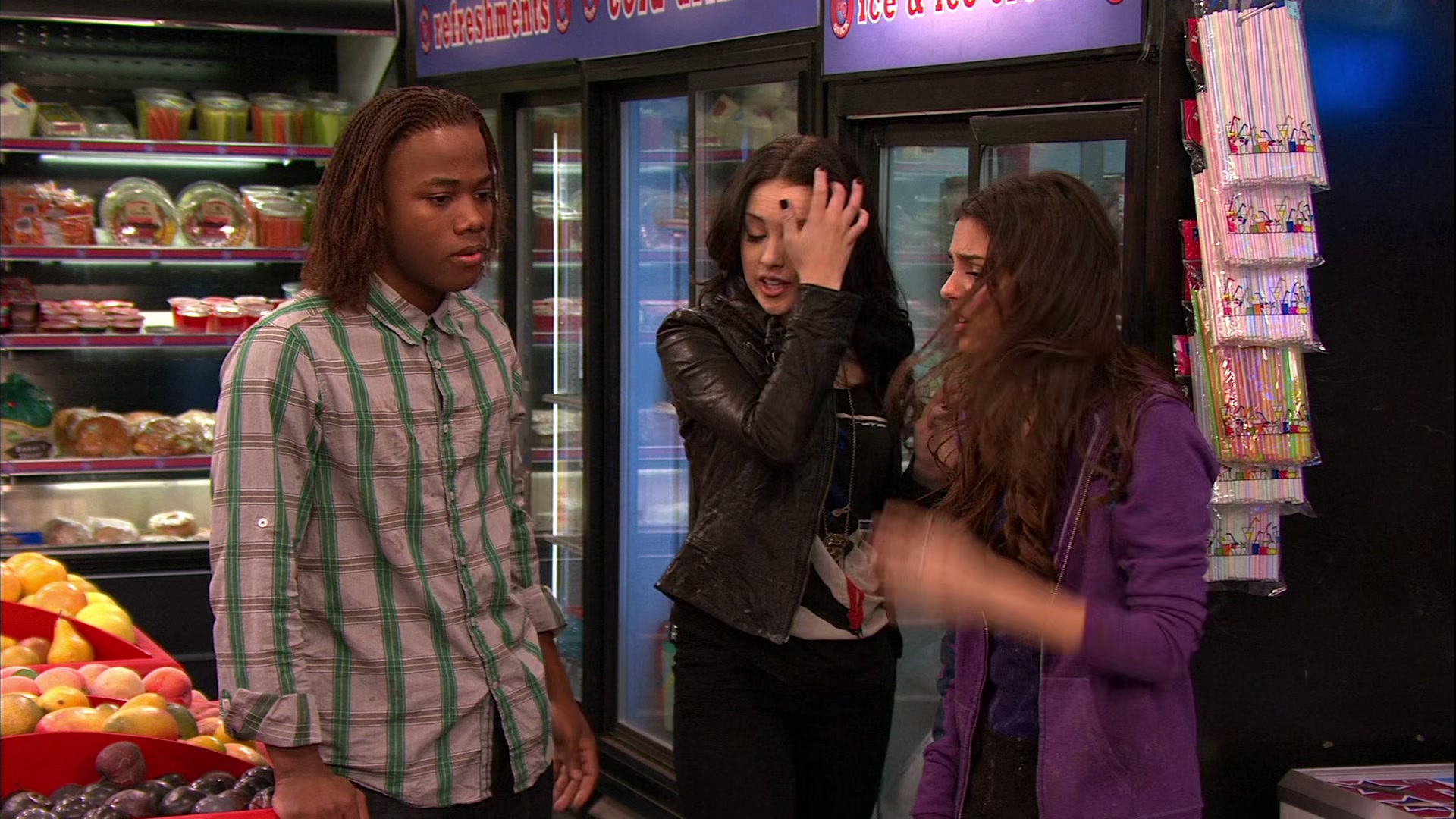 Victorious_S02E03_IceCreamForKe_ha_VJBR_2656.jpg