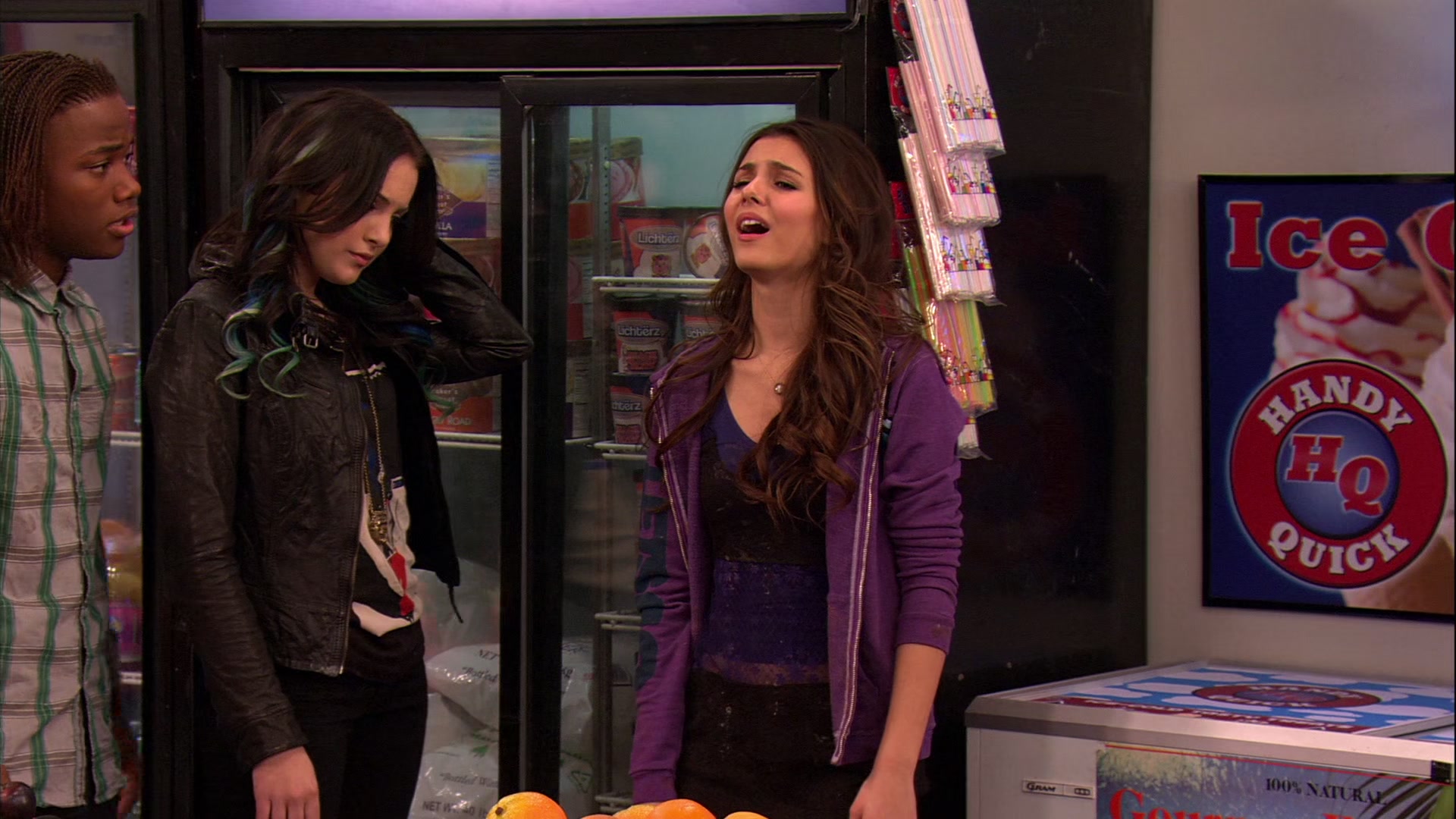 Victorious_S02E03_IceCreamForKe_ha_VJBR_2664.jpg