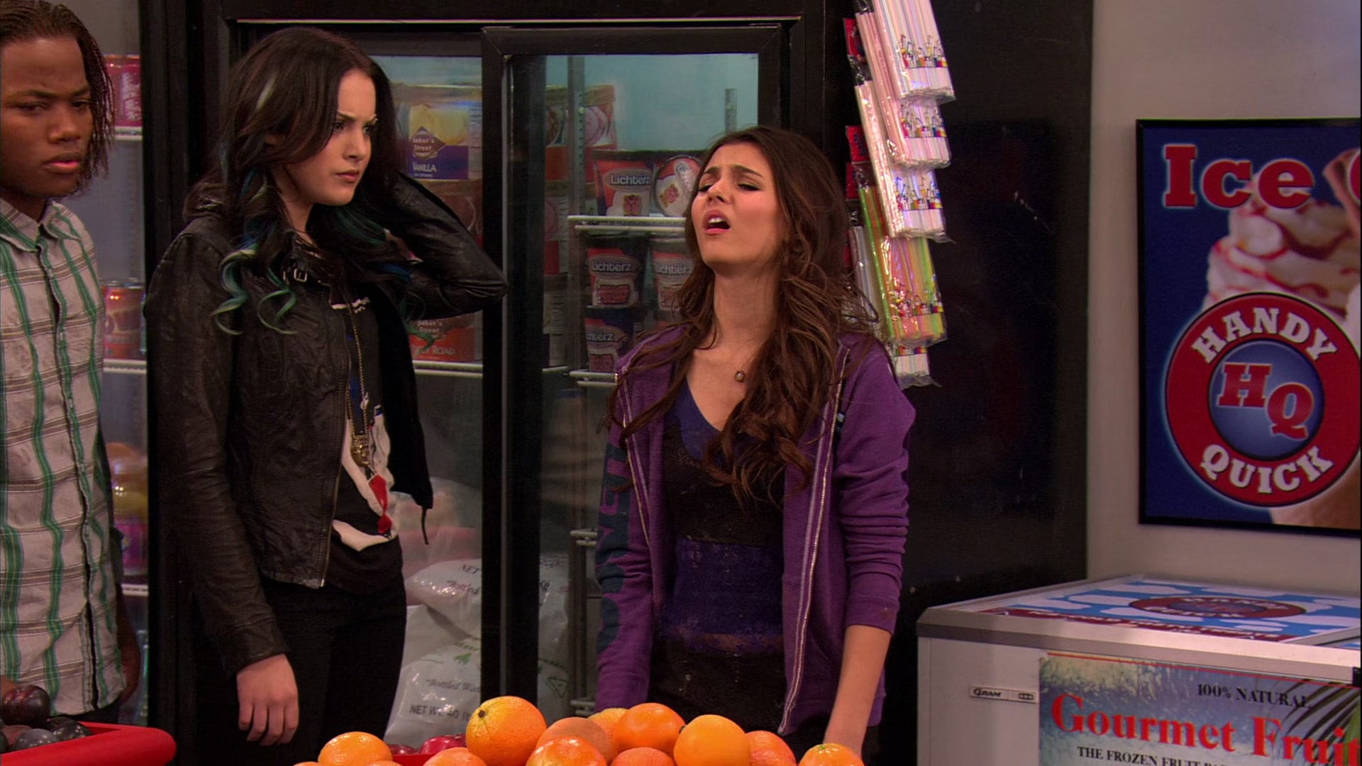 Victorious_S02E03_IceCreamForKe_ha_VJBR_2669.jpg