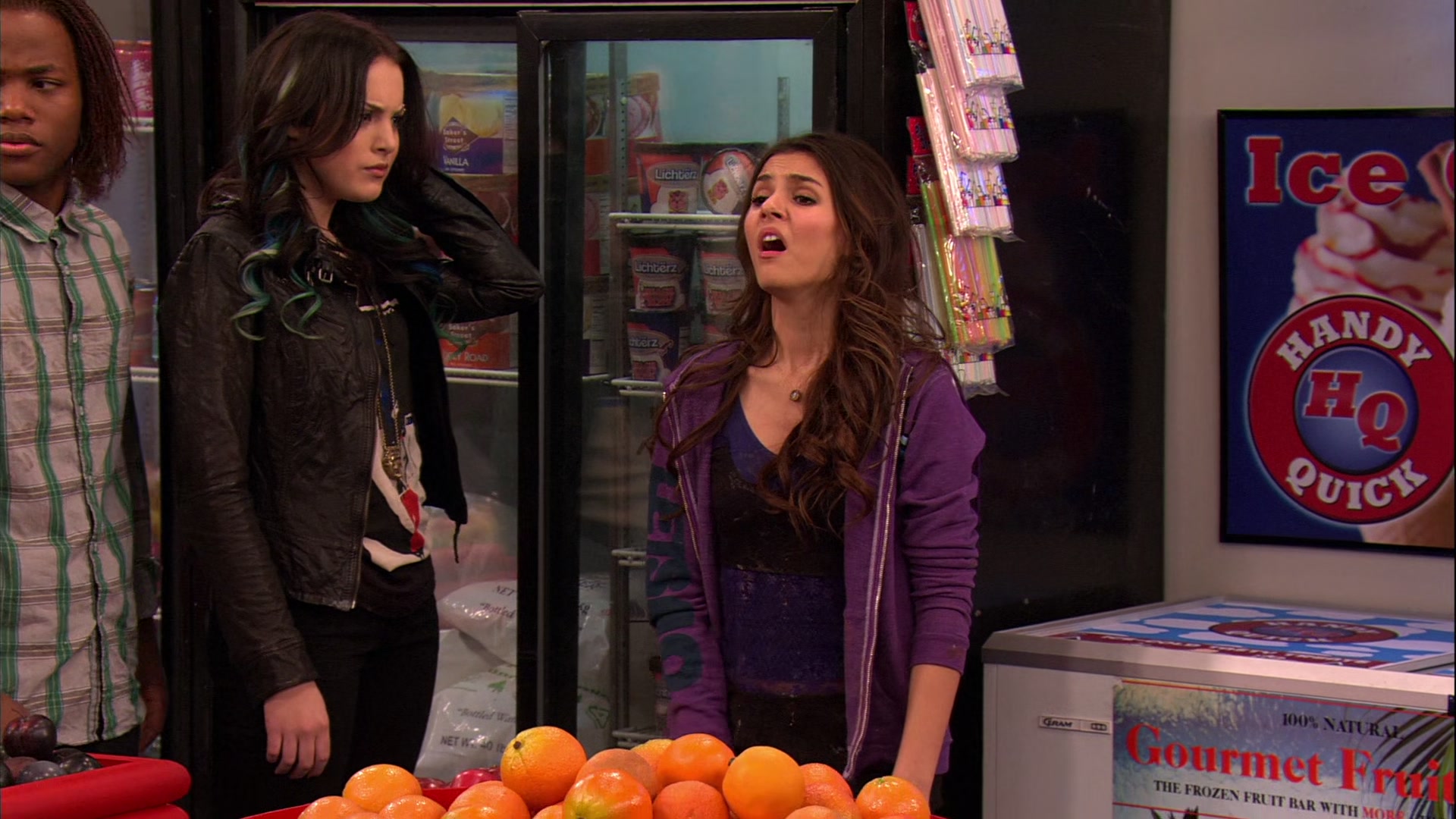 Victorious_S02E03_IceCreamForKe_ha_VJBR_2670.jpg