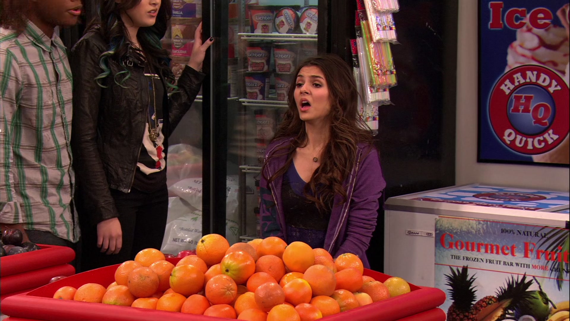 Victorious_S02E03_IceCreamForKe_ha_VJBR_2677.jpg