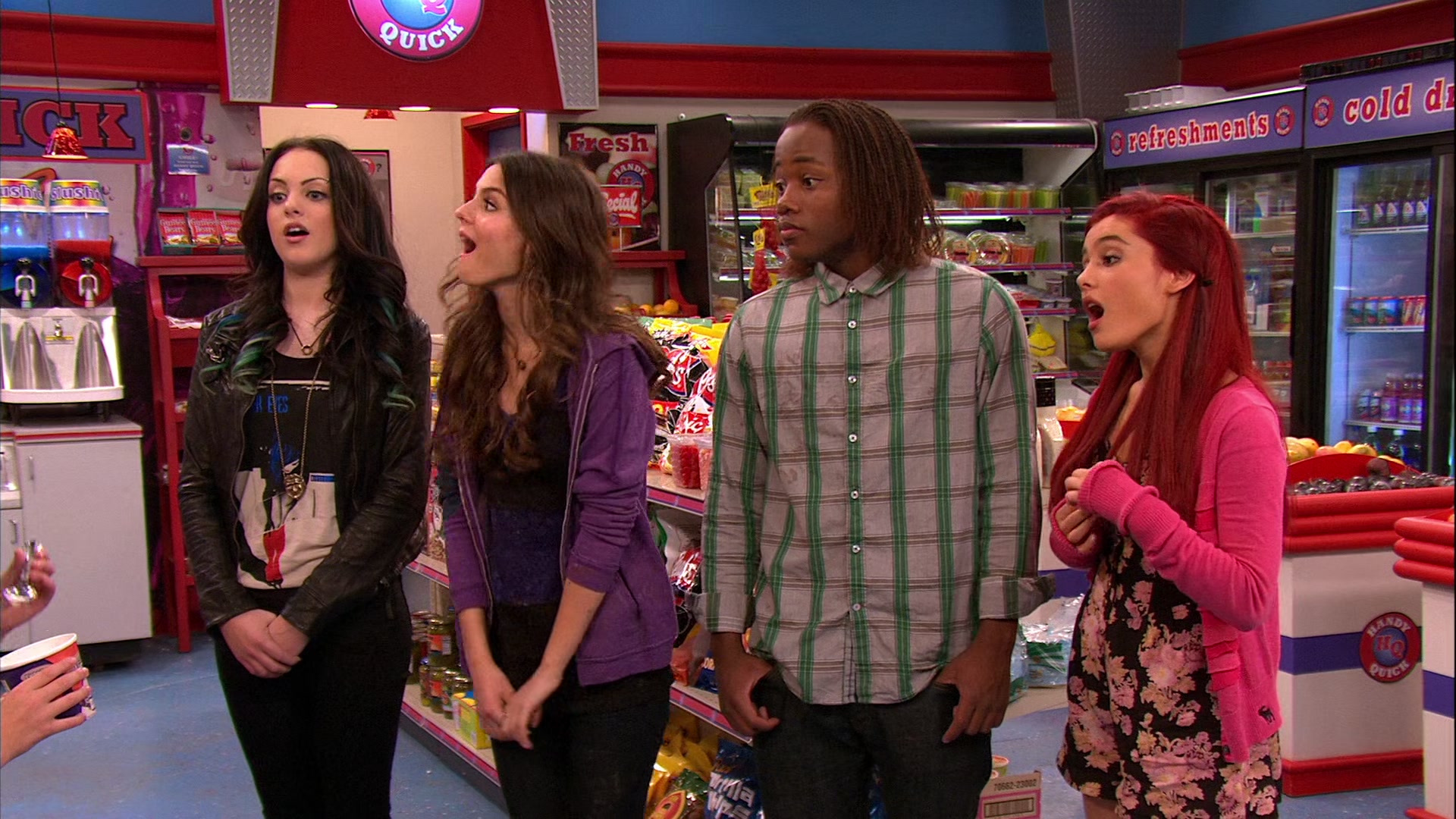 Victorious_S02E03_IceCreamForKe_ha_VJBR_2730.jpg