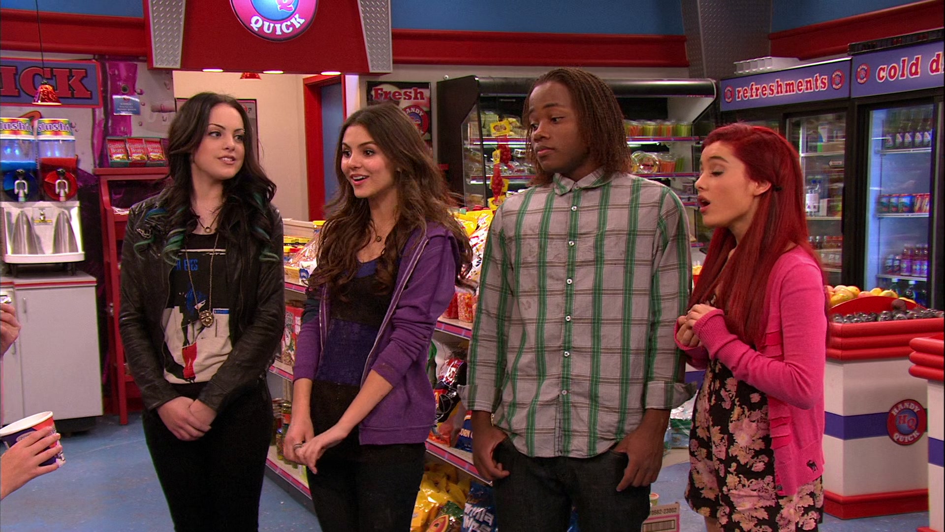 Victorious_S02E03_IceCreamForKe_ha_VJBR_2732.jpg