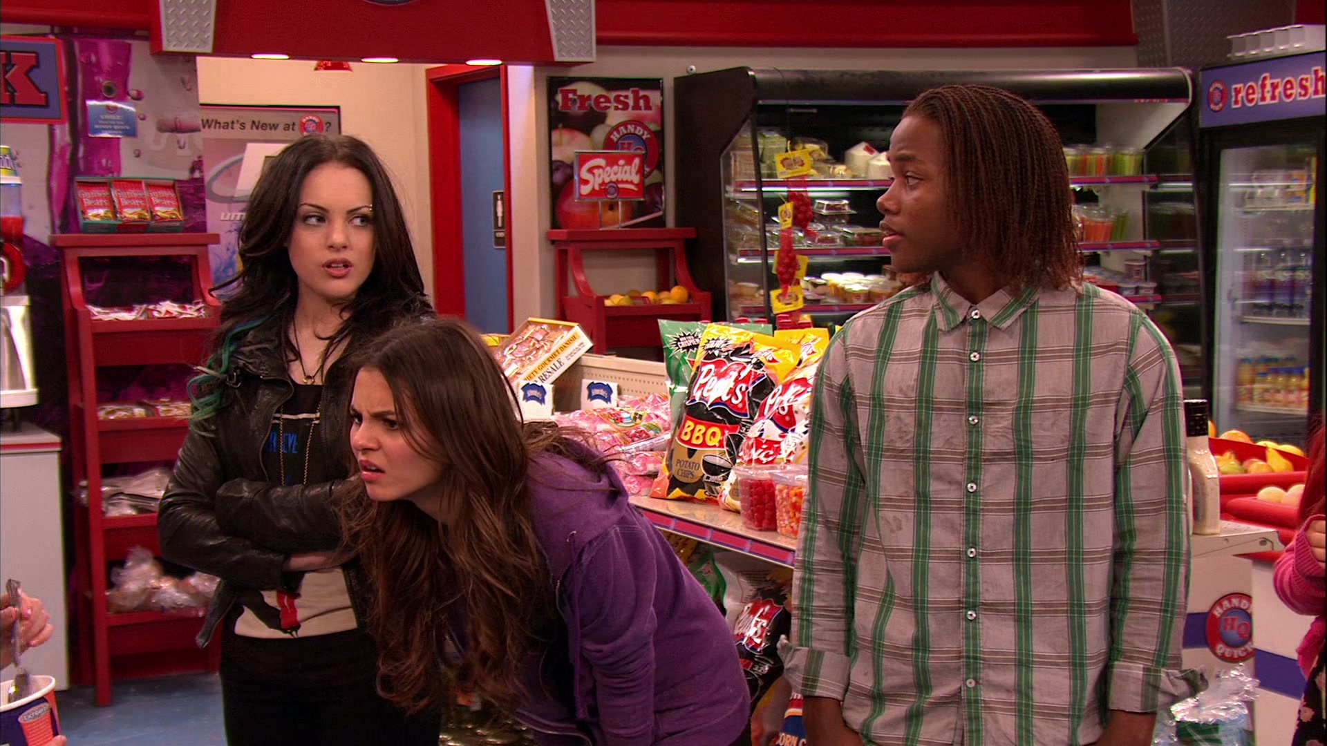 Victorious_S02E03_IceCreamForKe_ha_VJBR_2742.jpg