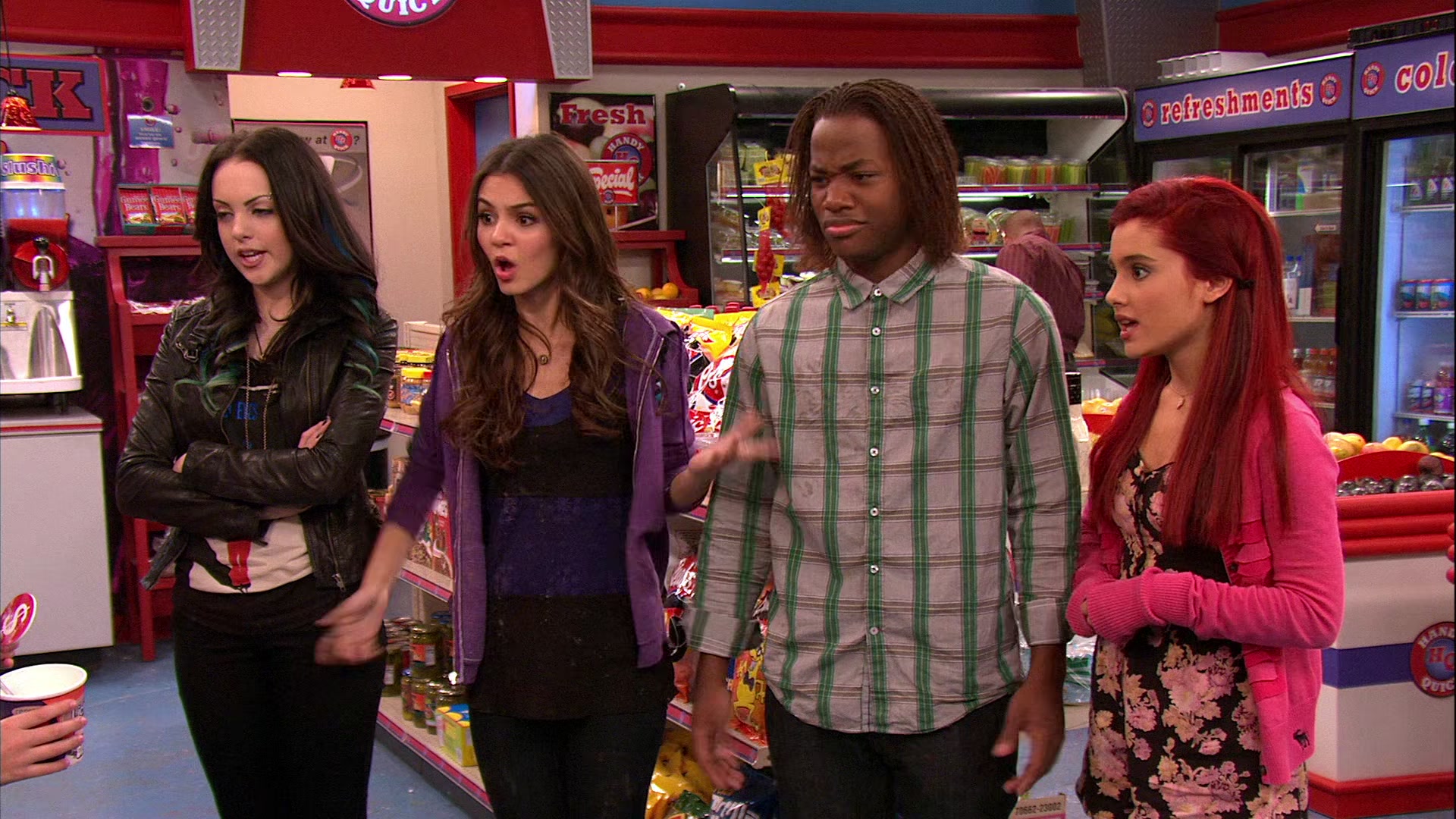 Victorious_S02E03_IceCreamForKe_ha_VJBR_2799.jpg