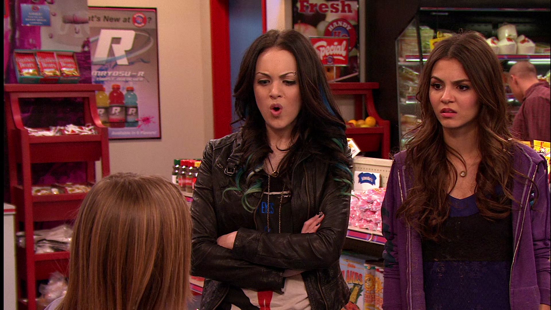 Victorious_S02E03_IceCreamForKe_ha_VJBR_2828.jpg