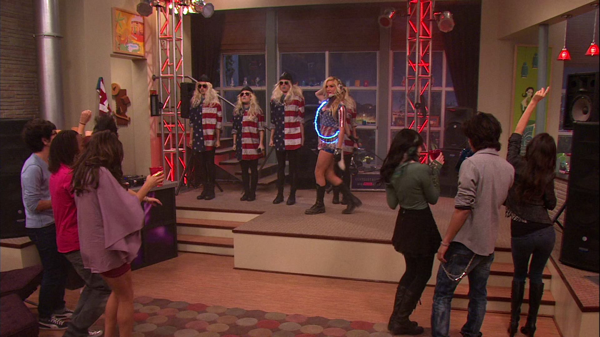 Victorious_S02E03_IceCreamForKe_ha_VJBR_2873.jpg