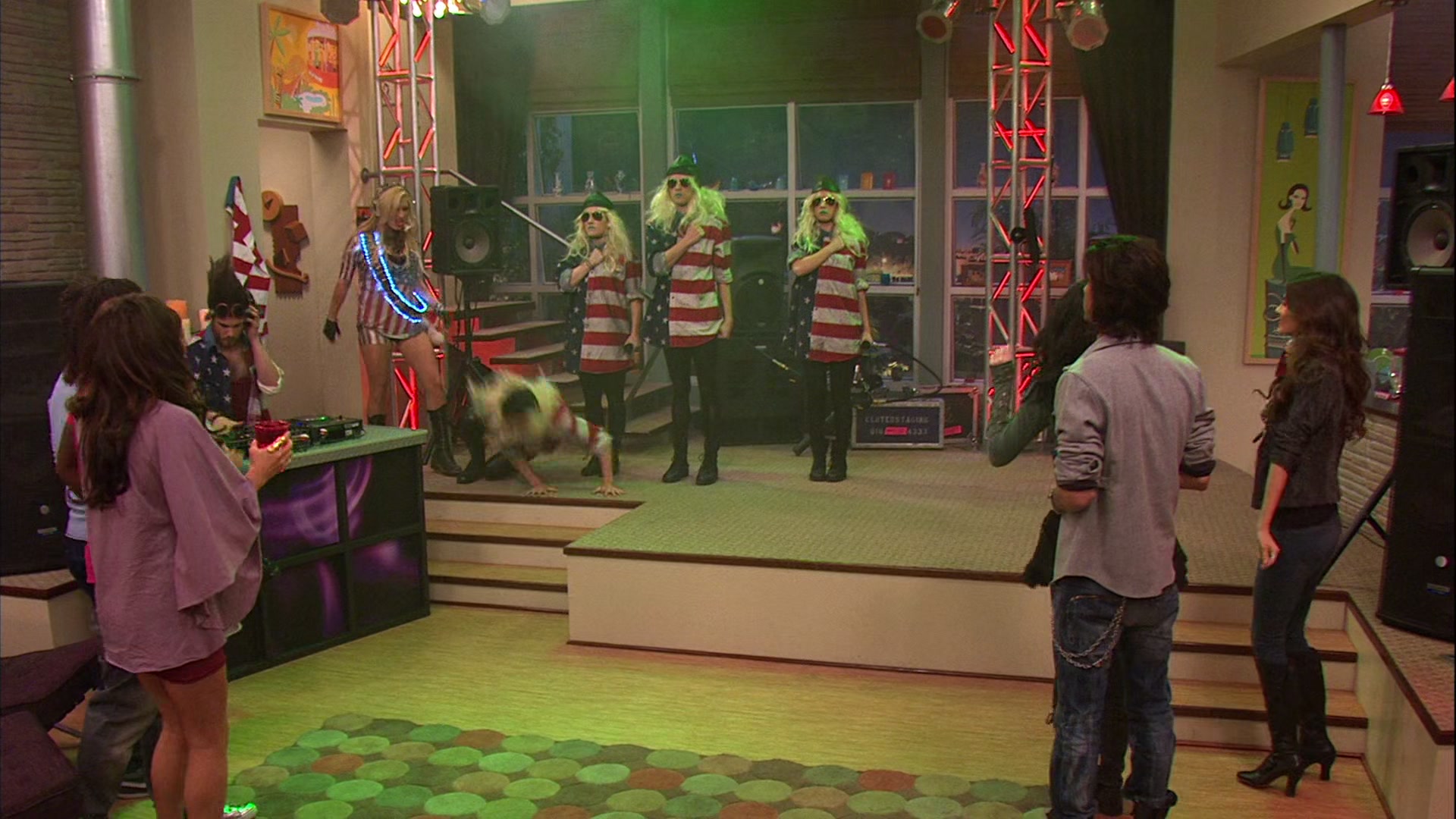 Victorious_S02E03_IceCreamForKe_ha_VJBR_2905.jpg