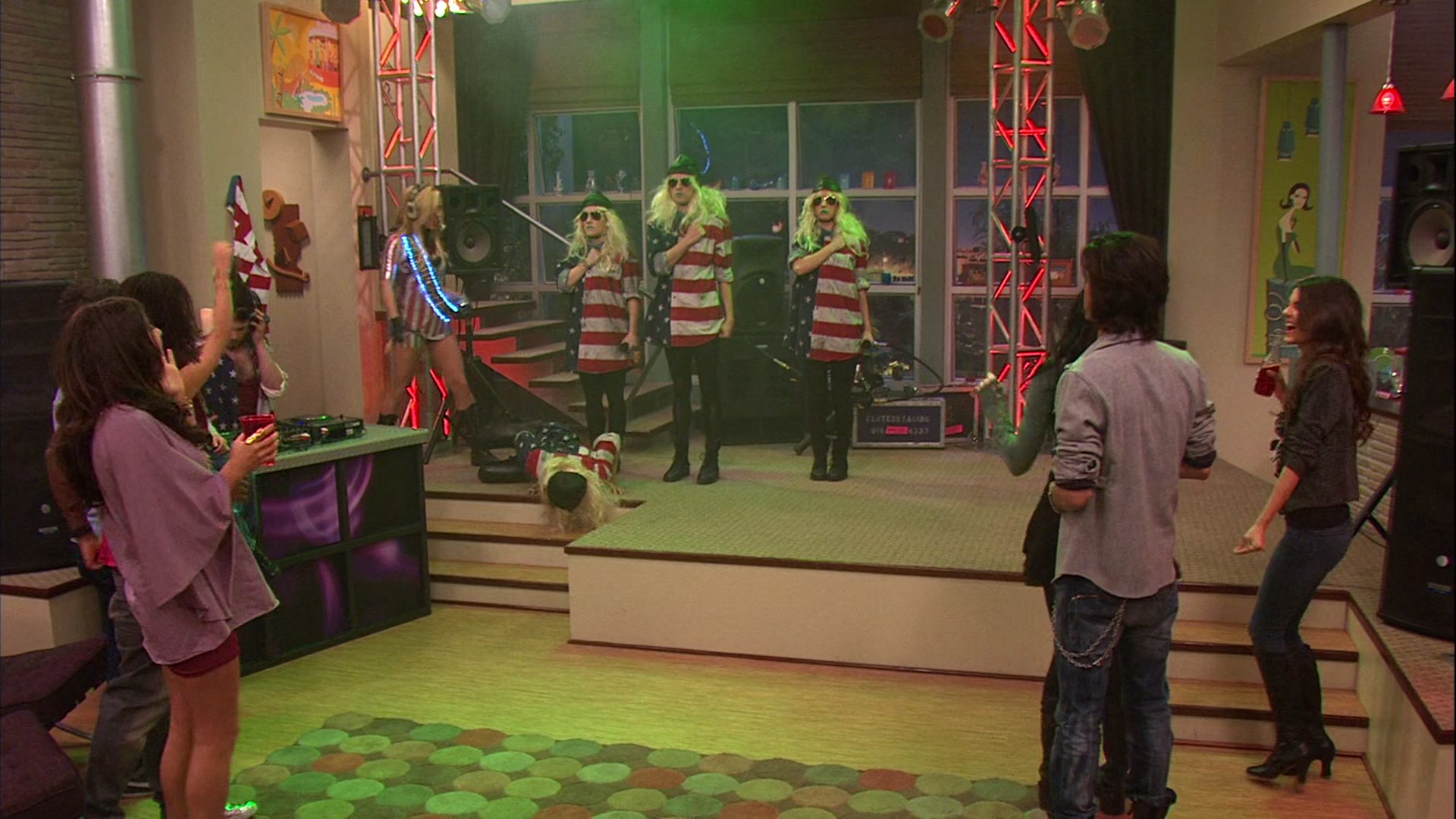 Victorious_S02E03_IceCreamForKe_ha_VJBR_2906.jpg