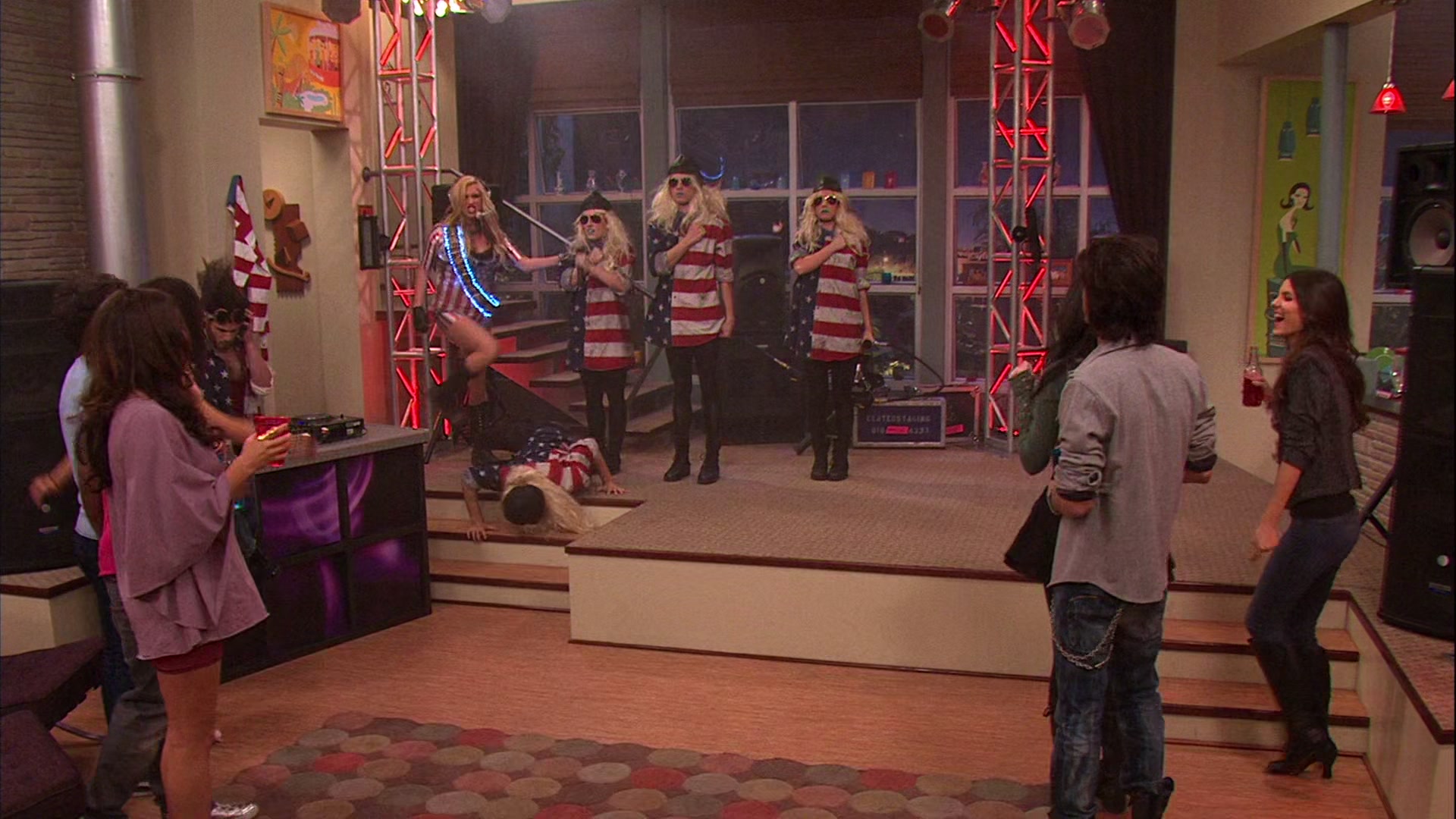 Victorious_S02E03_IceCreamForKe_ha_VJBR_2907.jpg