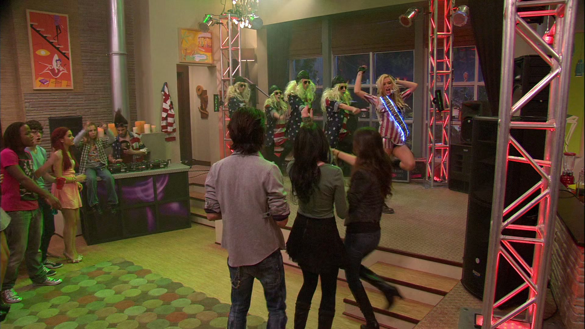 Victorious_S02E03_IceCreamForKe_ha_VJBR_2927.jpg