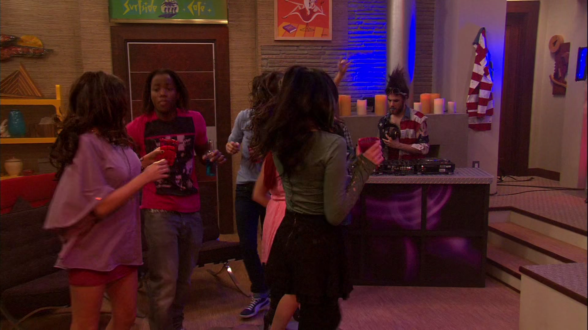 Victorious_S02E03_IceCreamForKe_ha_VJBR_2960.jpg