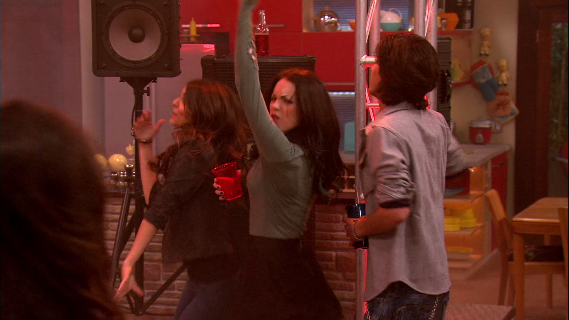 Victorious_S02E03_IceCreamForKe_ha_VJBR_3003.jpg