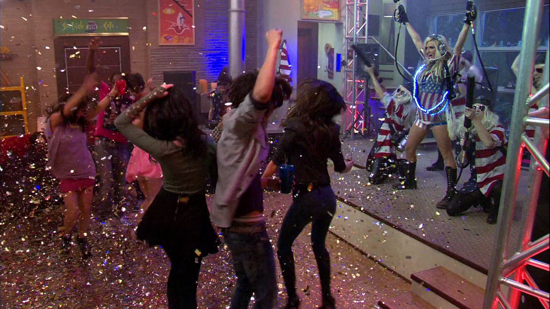 Victorious_S02E03_IceCreamForKe_ha_VJBR_3033.jpg