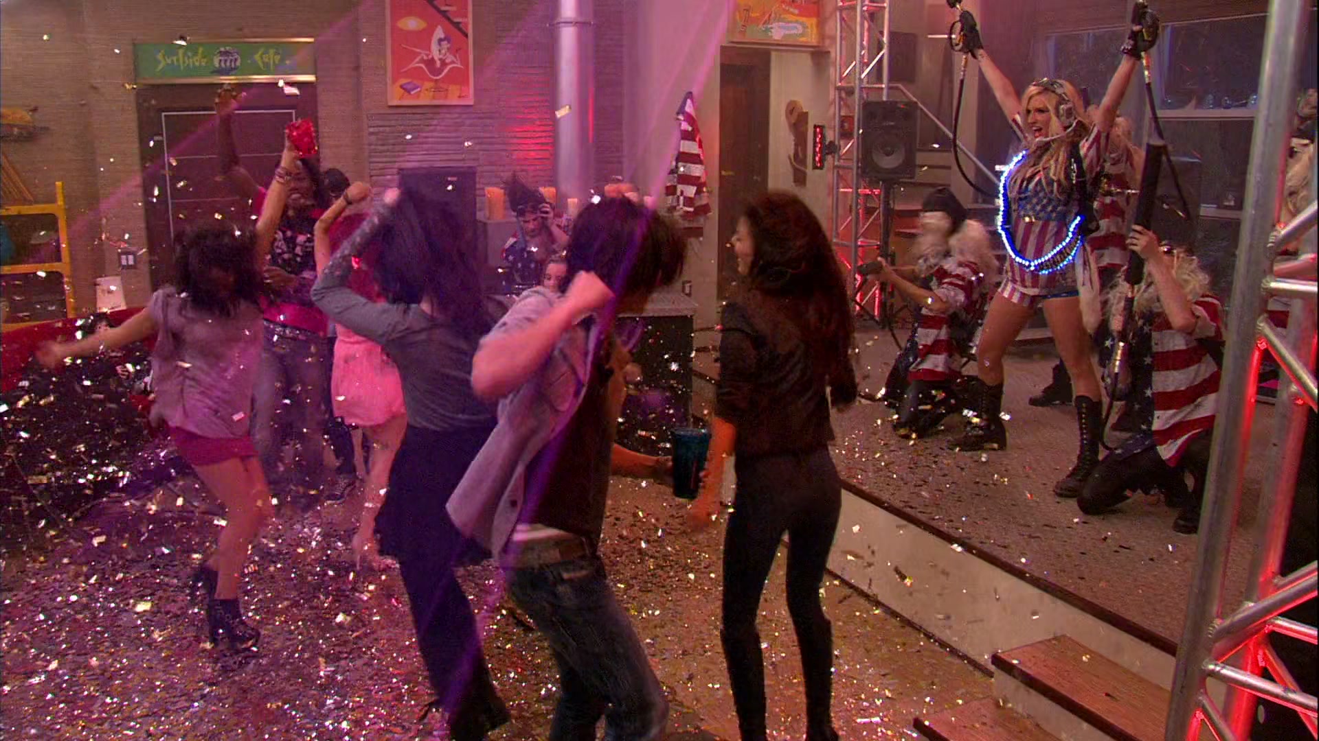 Victorious_S02E03_IceCreamForKe_ha_VJBR_3034.jpg