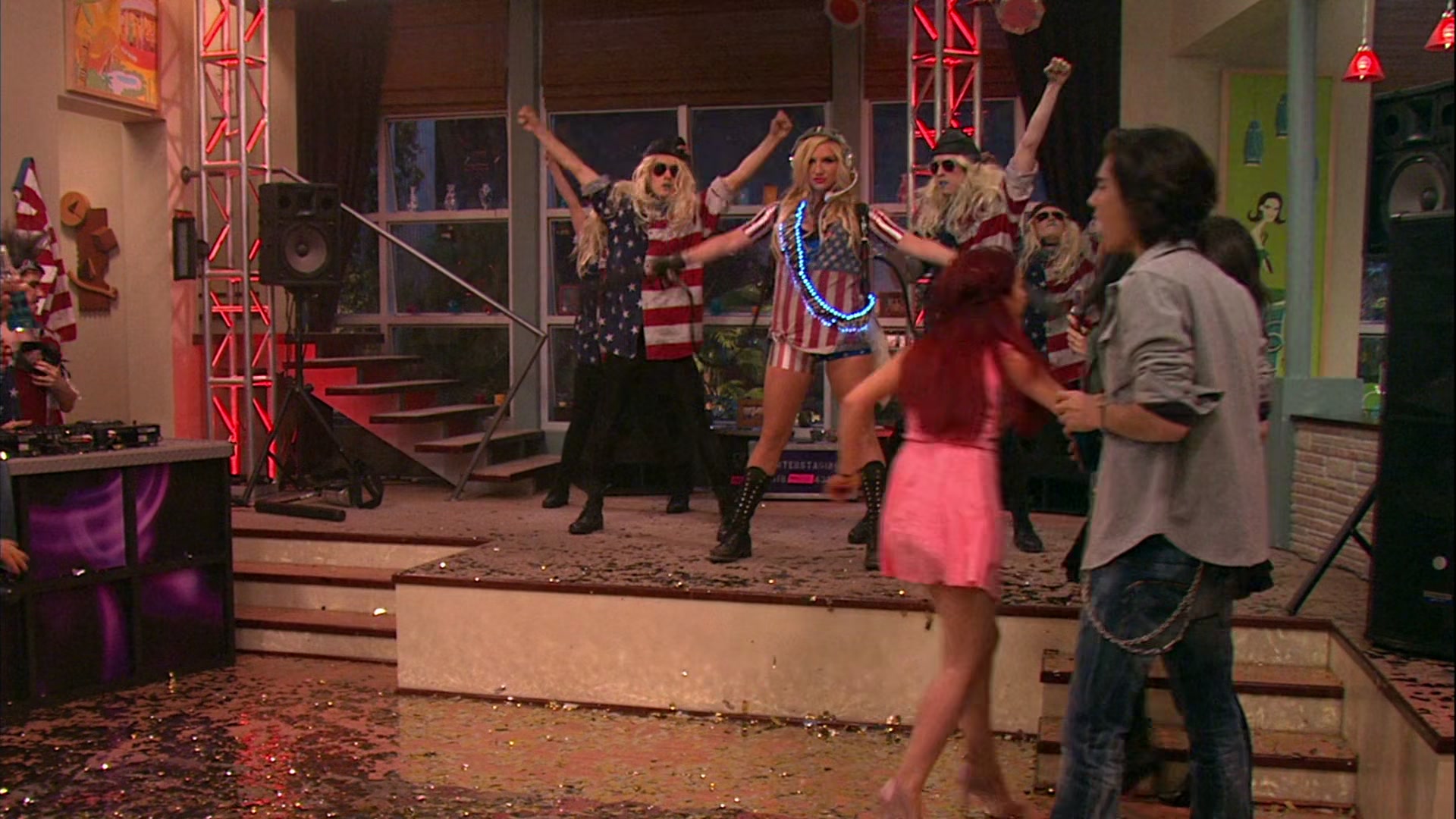 Victorious_S02E03_IceCreamForKe_ha_VJBR_3074.jpg