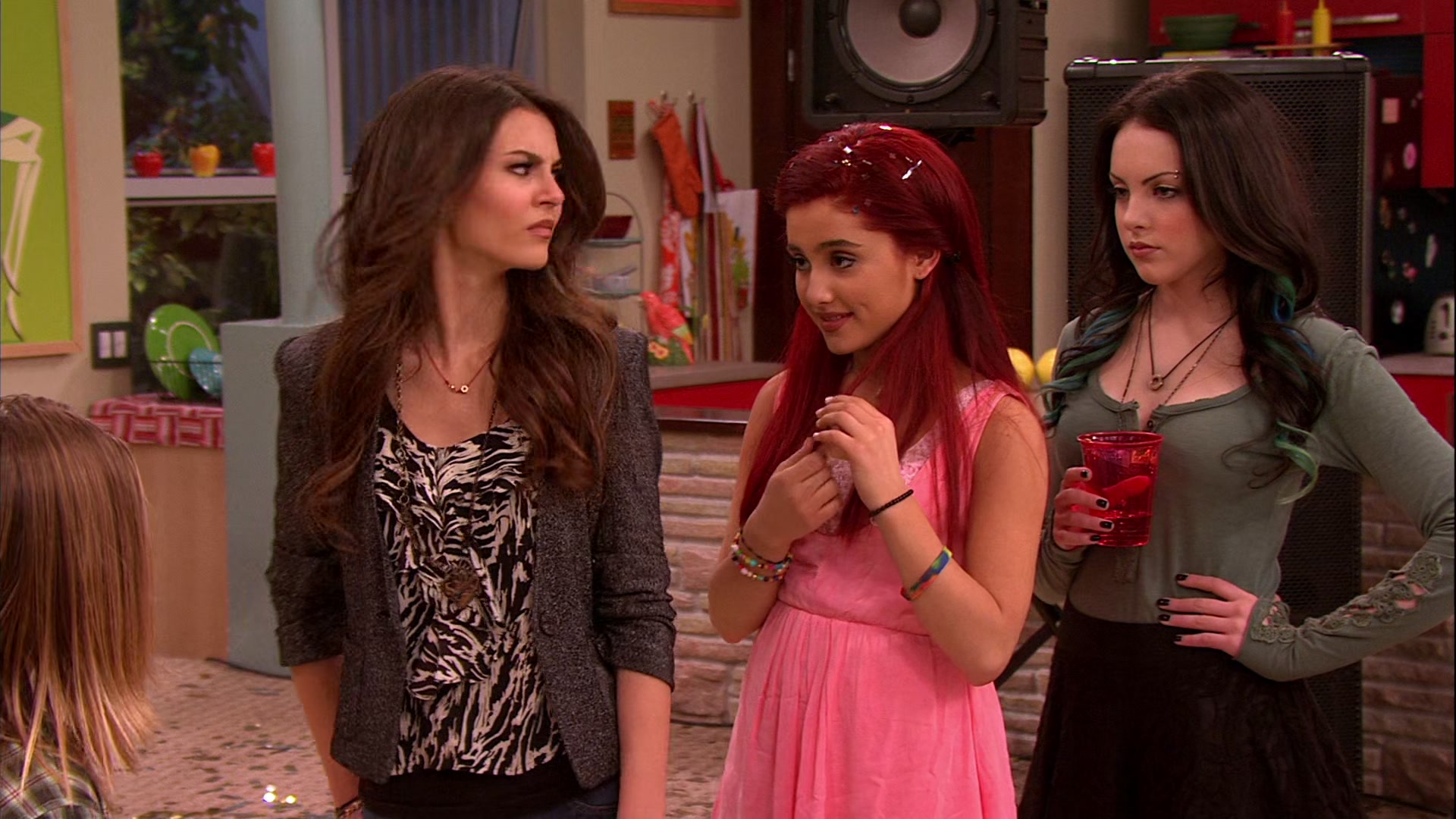 Victorious_S02E03_IceCreamForKe_ha_VJBR_3136.jpg