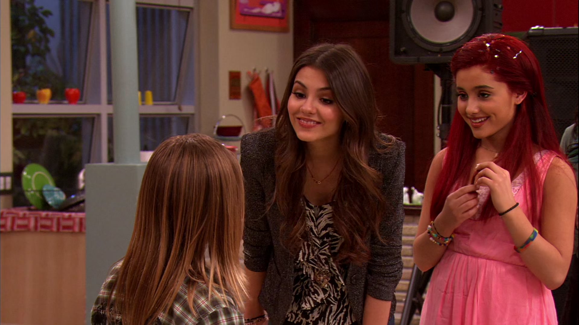 Victorious_S02E03_IceCreamForKe_ha_VJBR_3145.jpg