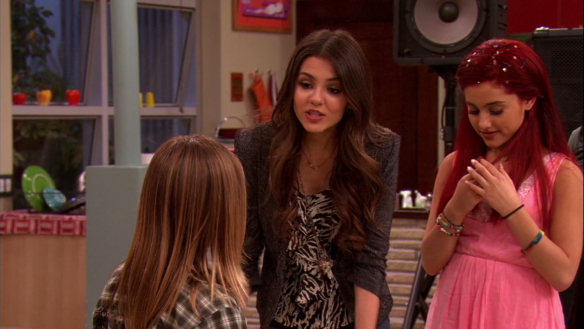 Victorious_S02E03_IceCreamForKe_ha_VJBR_3148.jpg