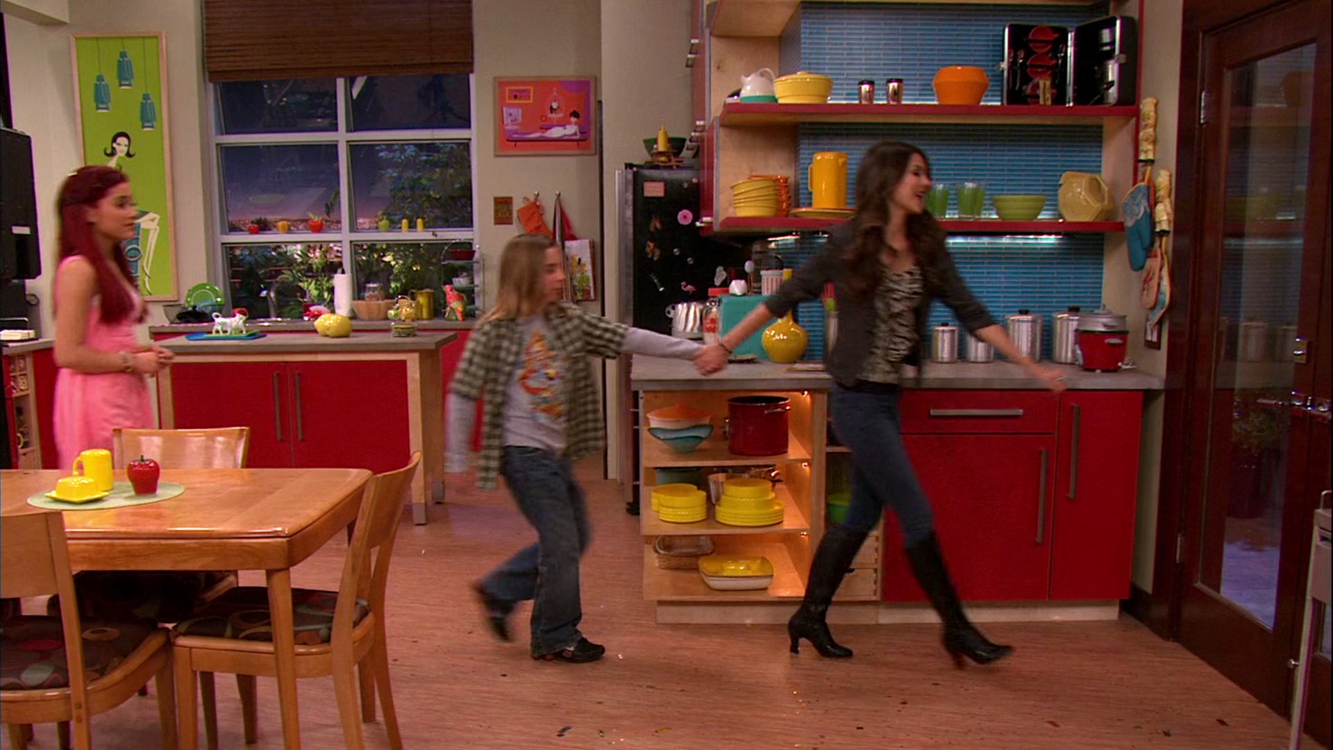 Victorious_S02E03_IceCreamForKe_ha_VJBR_3174.jpg