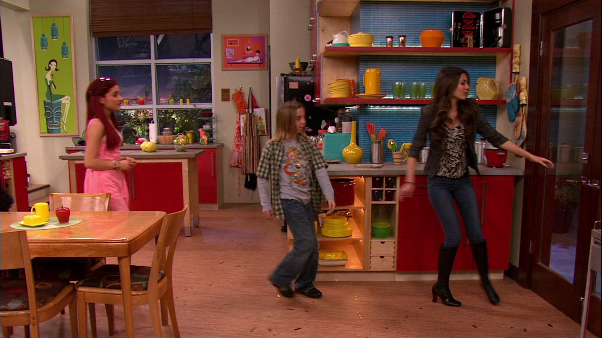 Victorious_S02E03_IceCreamForKe_ha_VJBR_3175.jpg