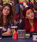 Victorious_S02E03_IceCreamForKe_ha_VJBR_0140.jpg