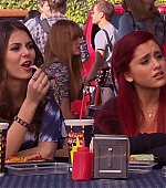 Victorious_S02E03_IceCreamForKe_ha_VJBR_0159.jpg