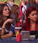 Victorious_S02E03_IceCreamForKe_ha_VJBR_0161.jpg