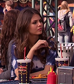 Victorious_S02E03_IceCreamForKe_ha_VJBR_0207.jpg