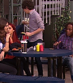 Victorious_S02E03_IceCreamForKe_ha_VJBR_0278.jpg