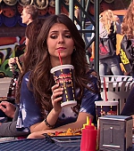 Victorious_S02E03_IceCreamForKe_ha_VJBR_0334.jpg