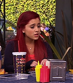 Victorious_S02E03_IceCreamForKe_ha_VJBR_0448.jpg