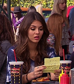 Victorious_S02E03_IceCreamForKe_ha_VJBR_0540.jpg