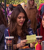 Victorious_S02E03_IceCreamForKe_ha_VJBR_0547.jpg