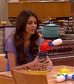 Victorious_S02E03_IceCreamForKe_ha_VJBR_0720.jpg