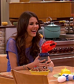 Victorious_S02E03_IceCreamForKe_ha_VJBR_0726.jpg