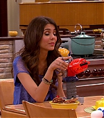 Victorious_S02E03_IceCreamForKe_ha_VJBR_0749.jpg