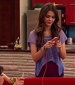 Victorious_S02E03_IceCreamForKe_ha_VJBR_0874.jpg