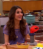 Victorious_S02E03_IceCreamForKe_ha_VJBR_0909.jpg