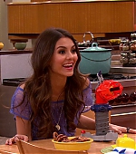 Victorious_S02E03_IceCreamForKe_ha_VJBR_0910.jpg