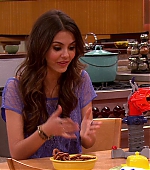 Victorious_S02E03_IceCreamForKe_ha_VJBR_0915.jpg