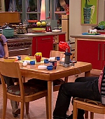 Victorious_S02E03_IceCreamForKe_ha_VJBR_1070.jpg