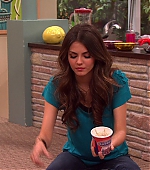 Victorious_S02E03_IceCreamForKe_ha_VJBR_1122.jpg