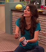 Victorious_S02E03_IceCreamForKe_ha_VJBR_1220.jpg