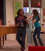 Victorious_S02E03_IceCreamForKe_ha_VJBR_1284.jpg