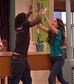 Victorious_S02E03_IceCreamForKe_ha_VJBR_1290.jpg